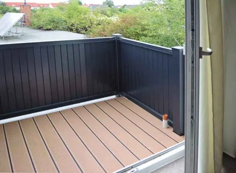 Der Balkon des Apartments "Bode"