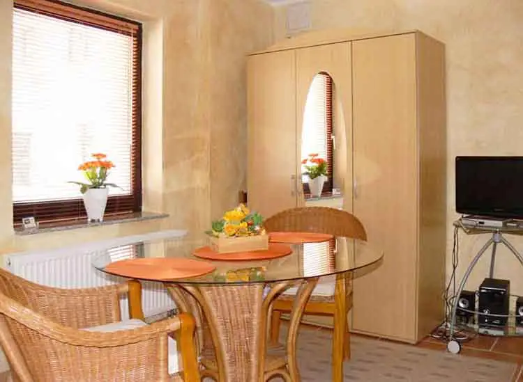 Esstisch im Apartment "Selke"